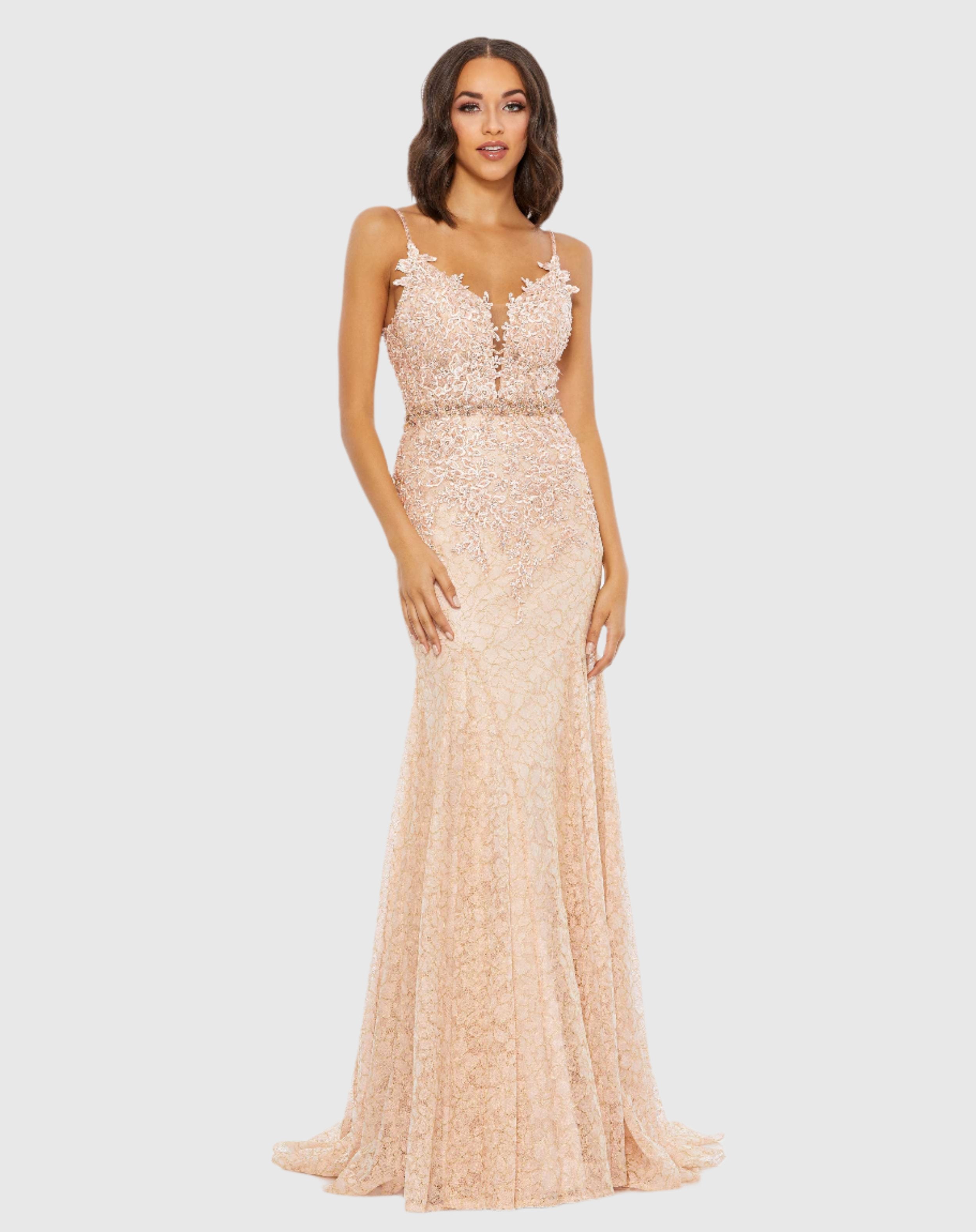 Applique Sleeveless Plunge Neck Trumpet Gown